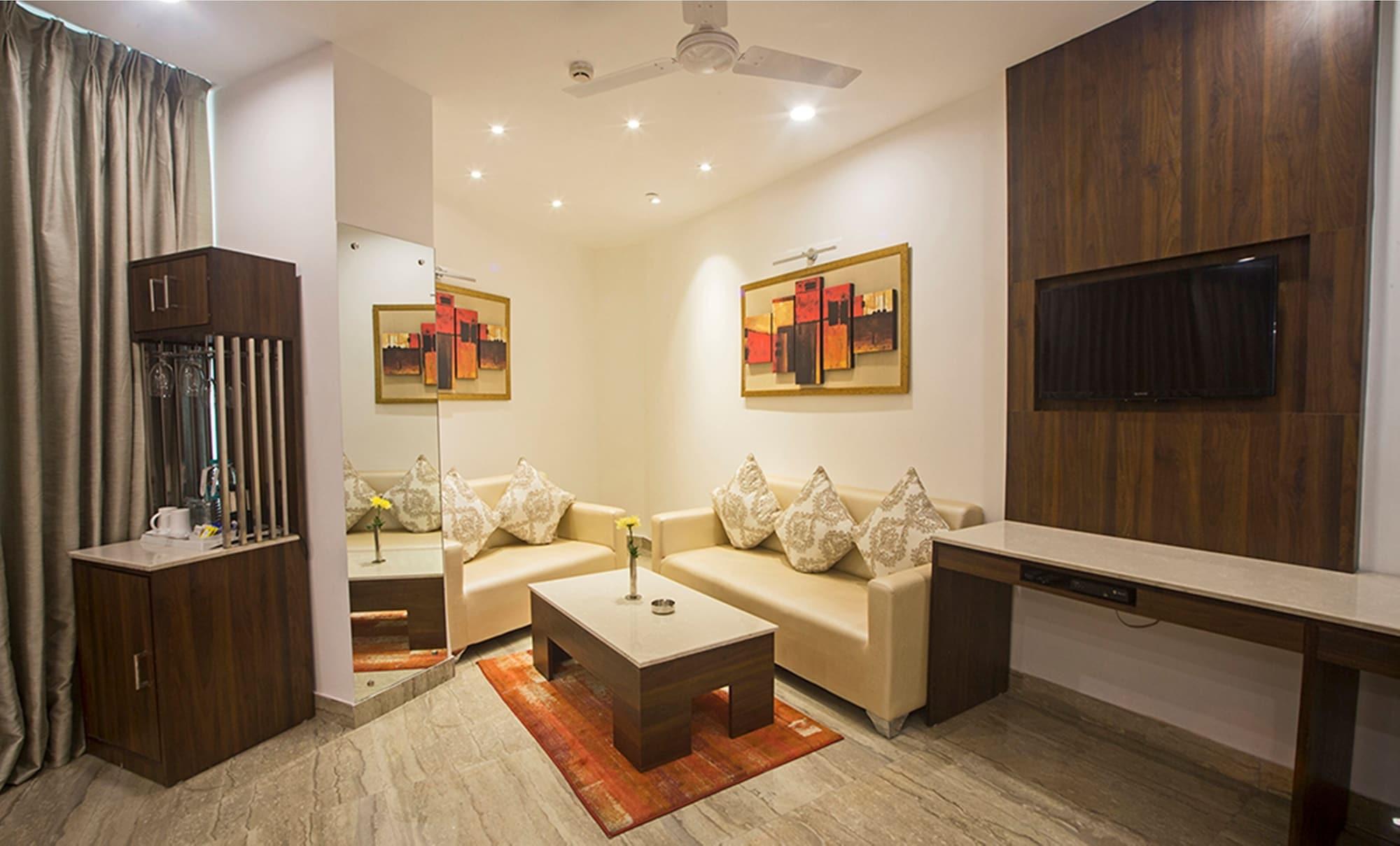 Hotel Shanti Palace Mahipalpur New Delhi Buitenkant foto