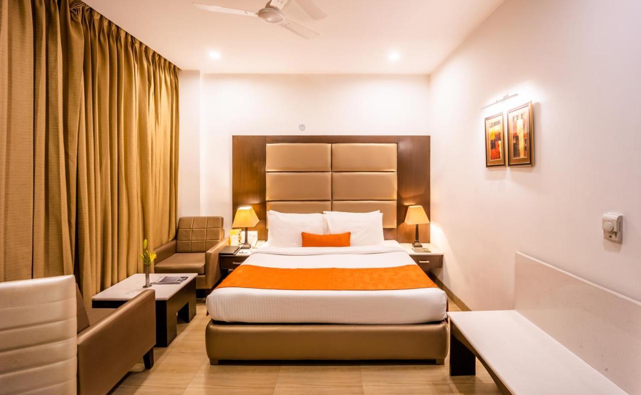 Hotel Shanti Palace Mahipalpur New Delhi Buitenkant foto