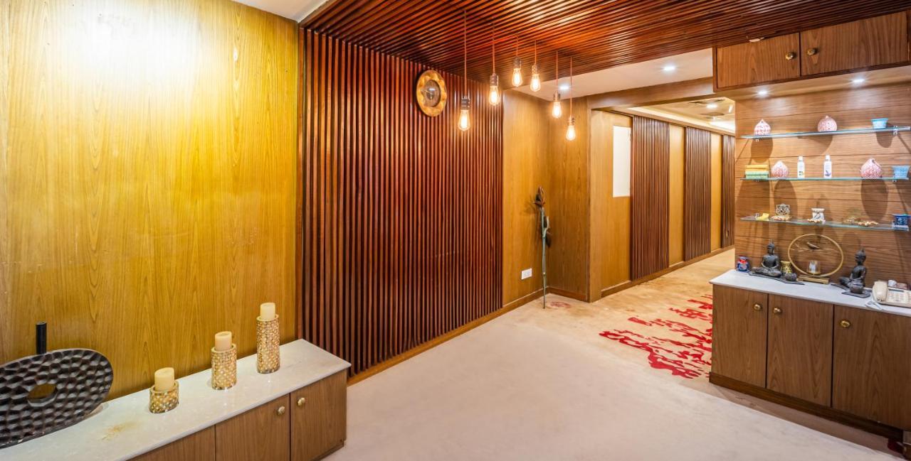Hotel Shanti Palace Mahipalpur New Delhi Buitenkant foto