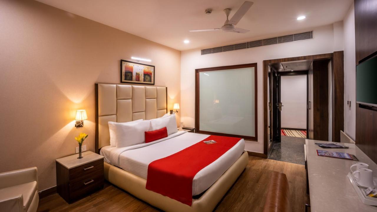 Hotel Shanti Palace Mahipalpur New Delhi Buitenkant foto