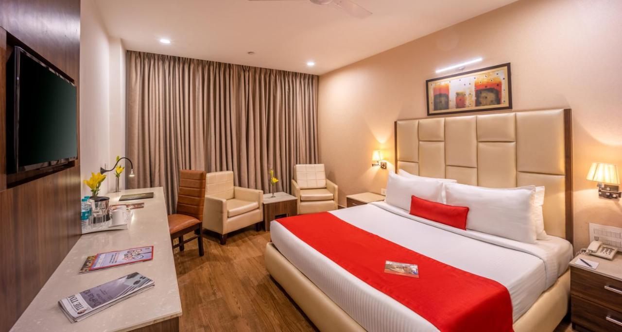 Hotel Shanti Palace Mahipalpur New Delhi Buitenkant foto