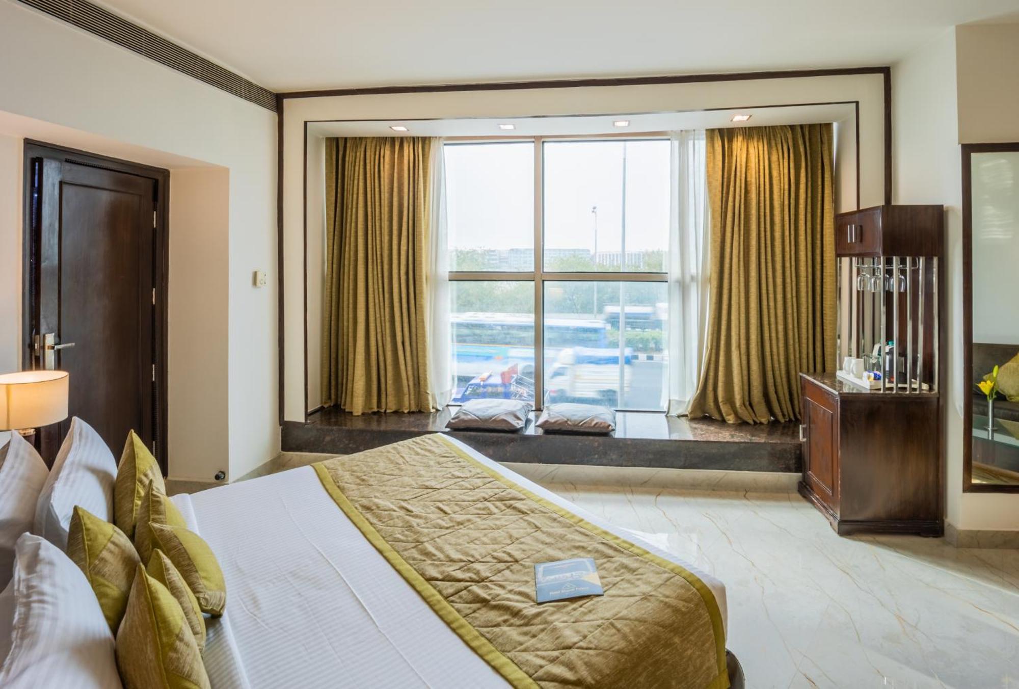 Hotel Shanti Palace Mahipalpur New Delhi Buitenkant foto