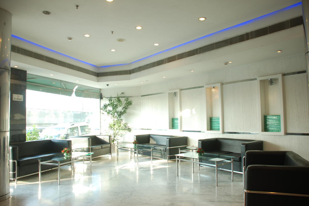 Hotel Shanti Palace Mahipalpur New Delhi Buitenkant foto