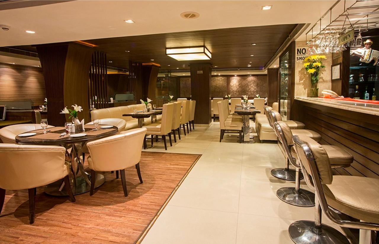 Hotel Shanti Palace Mahipalpur New Delhi Buitenkant foto